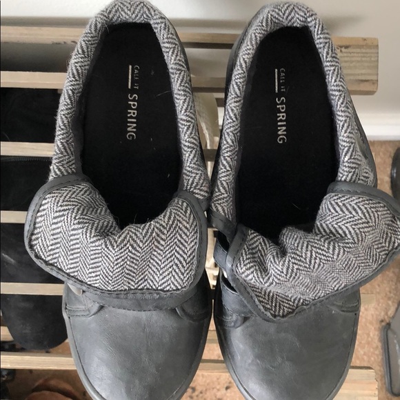 Call it Spring ankle booties - Picture 6 of 8